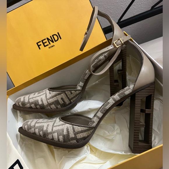 NEW in box. Fendi FF logo jacquard sandal heels - Picture 12 of 16